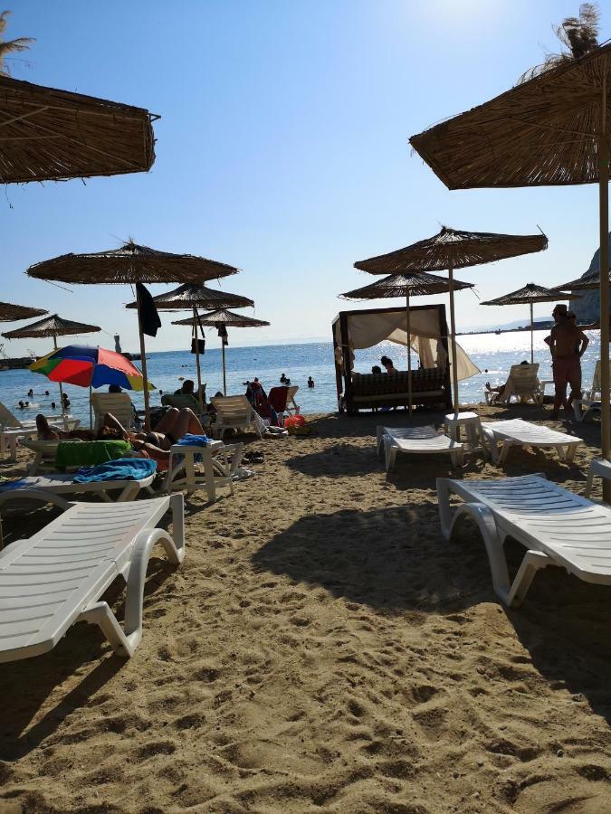 Complex Karia III Apartment Kavarna Bagian luar foto